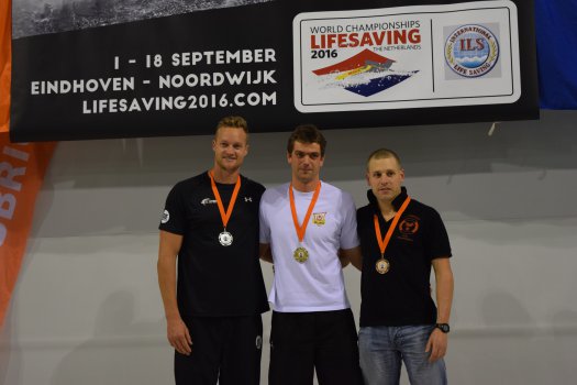 100m manikin tow with fins MASTERS 30+: 1) Daniel GÄTZSCHMANN  2) McMillan ANDY 3) Tim EICHMANN