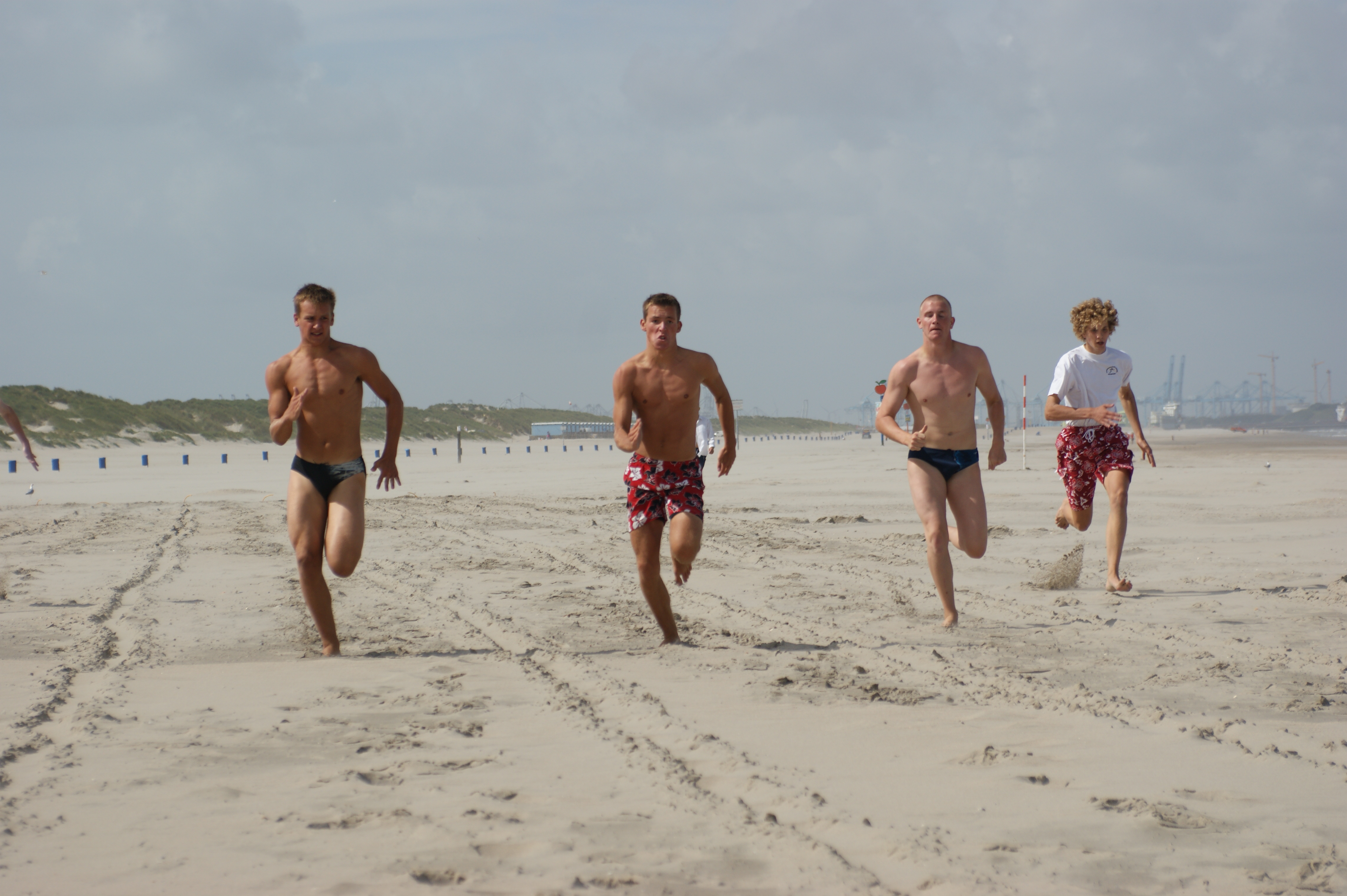 Frank - Beach Sprint