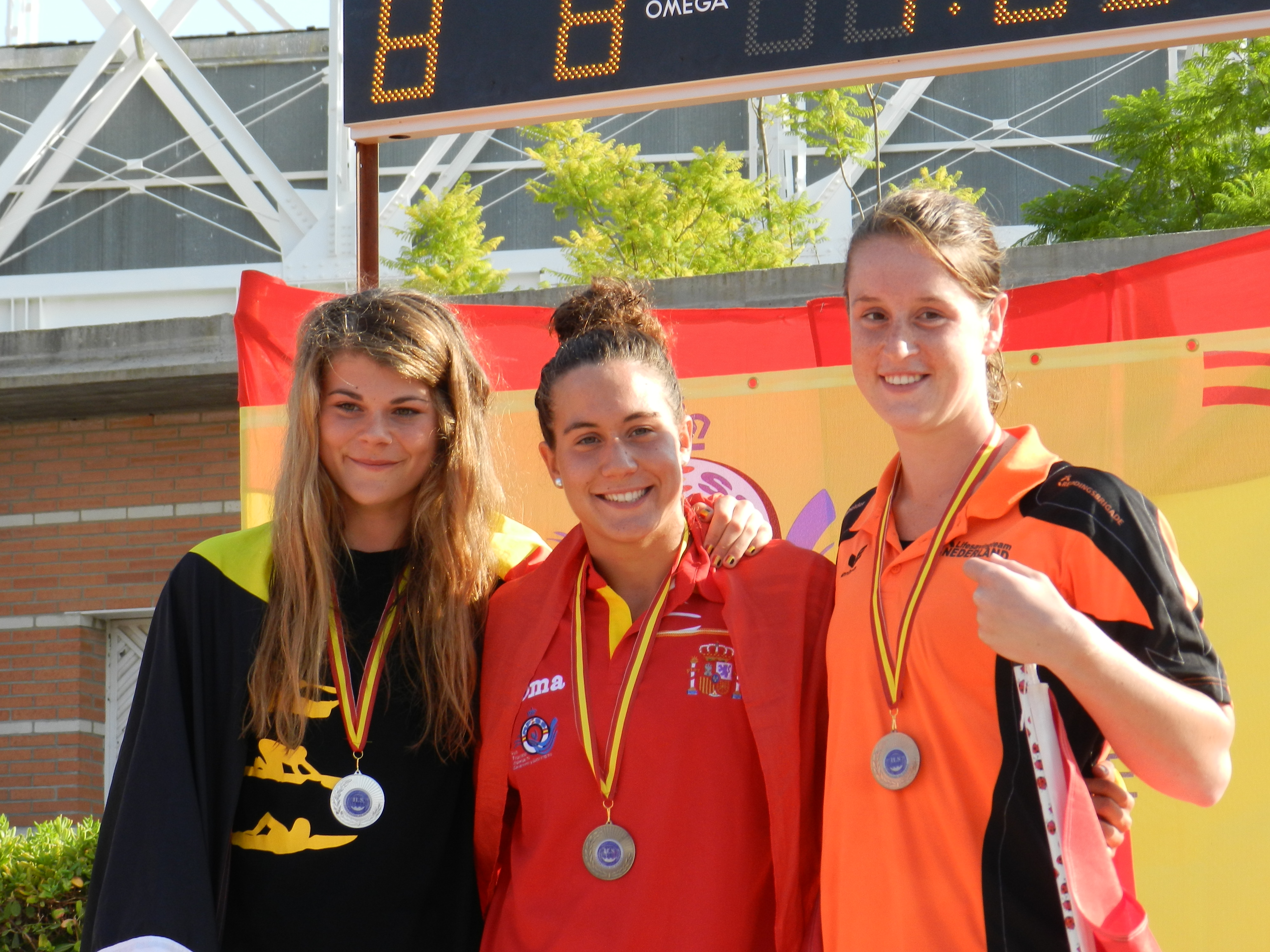 Maike op het Veld Brons op de lifesaver!
