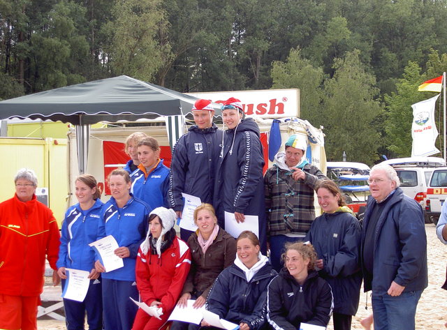 Rescue Tube podium dames