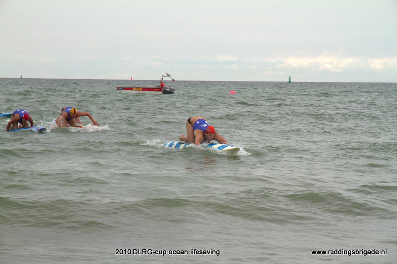 Rik soeverein op kop tijdens de board race @ DLRG Cup 2010.